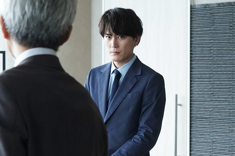 『真夏のシンデレラ』水島健人(間宮祥太朗)