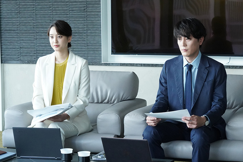 『真夏のシンデレラ』水島健人(間宮祥太朗)、安藤皐月(山崎紘菜)