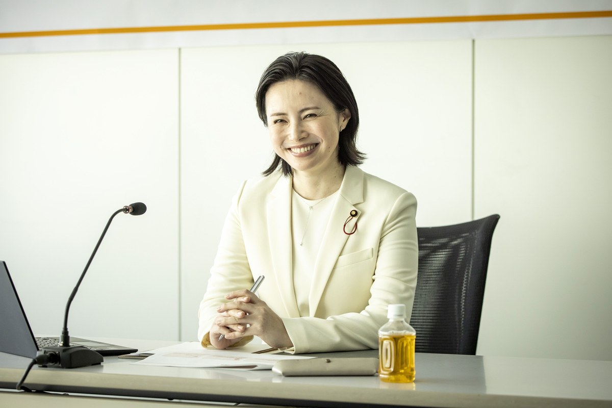 美村里江