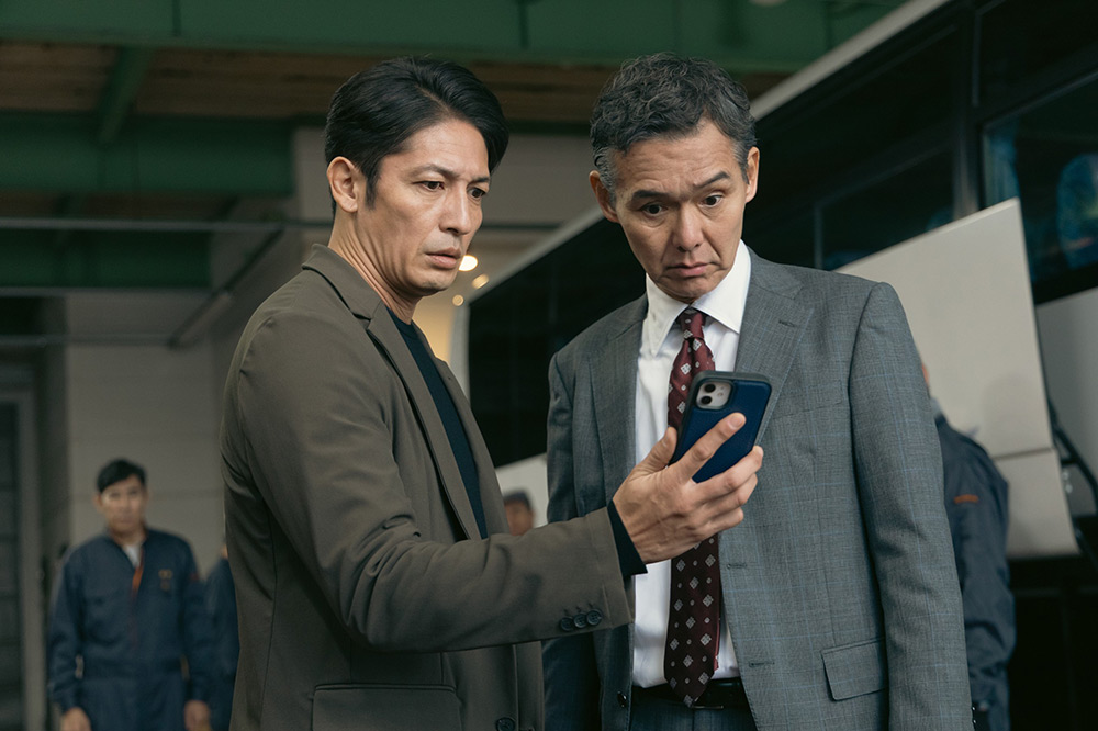 『プロフェッショナル　保険調査員・天音蓮』天音蓮（玉木宏）、佐久間凌（渡部篤郎）
