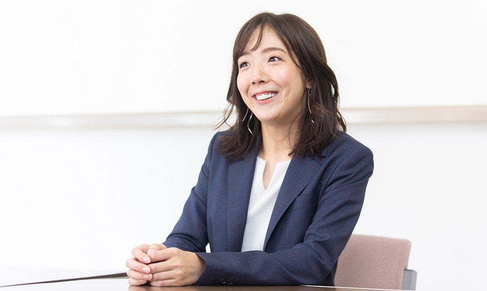 取材センター政治部 阿部桃子