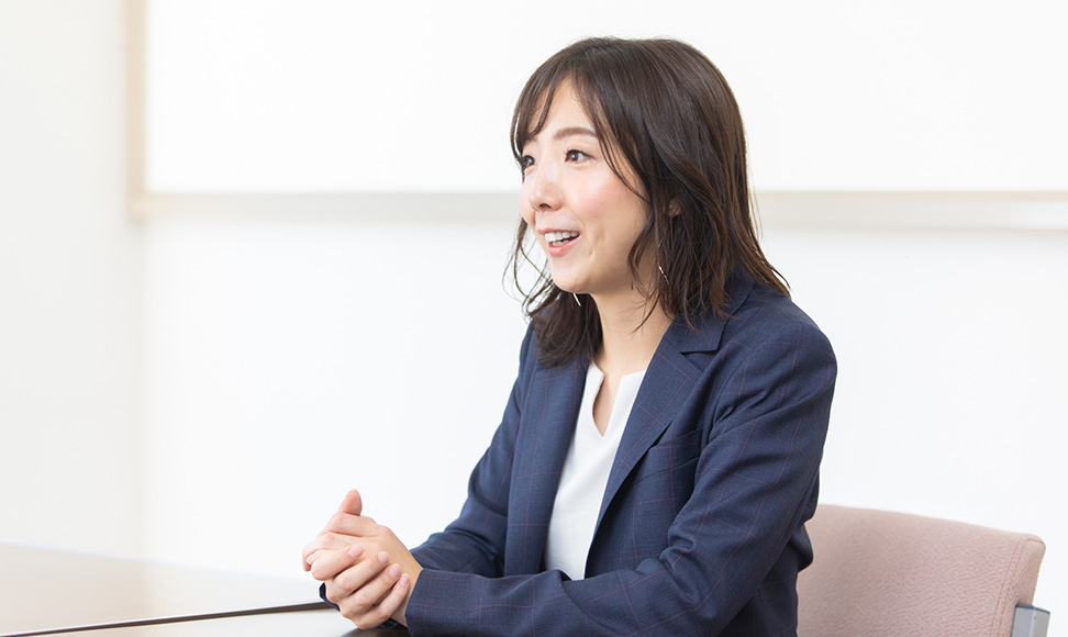 取材センター政治部 阿部桃子