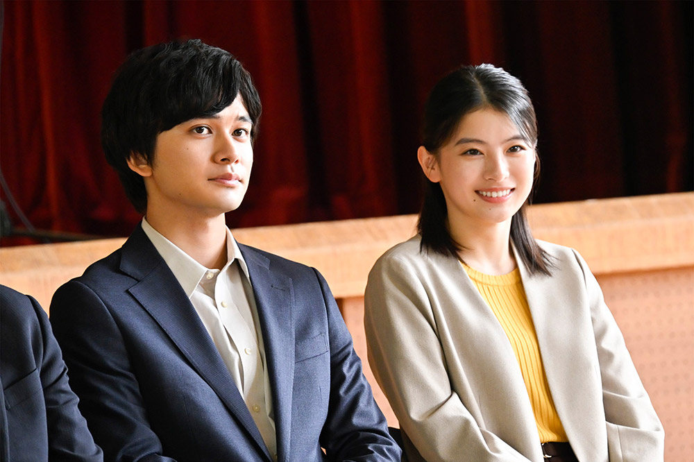 『サバ缶、宇宙へ行く』朝野峻一(北村匠海)、菅原奈未(出口夏希)