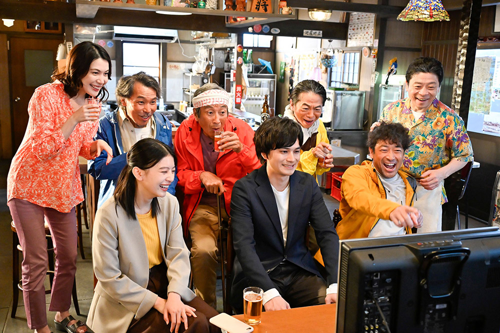 『サバ缶、宇宙へ行く』朝野峻一（北村匠海）、菅原奈未（出口夏希）