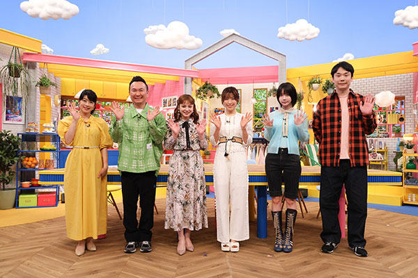 左から）生野陽子（フジテレビアナウンサー）、山内健司（かまいたち）、平愛梨、瀧本美織、あの、濱家隆一（かまいたち）
