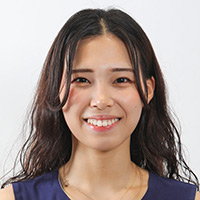 中村 真緒