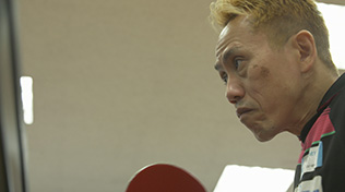 吉田信一選手(卓球)