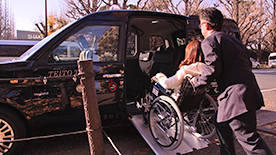 粥川宏さん(トヨタ自動車 JPNタクシー チーフエンジニア)
