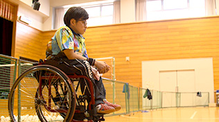 土井健太郎選手(卓球)