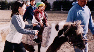 吉越奏詞選手(馬術)