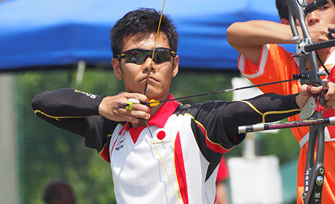 上山友裕選手