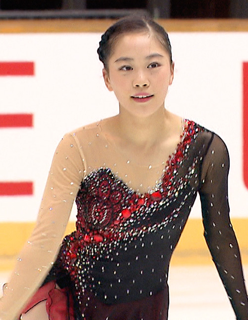 吉田 陽菜 Hana YOSHIDA