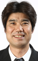コーチ
