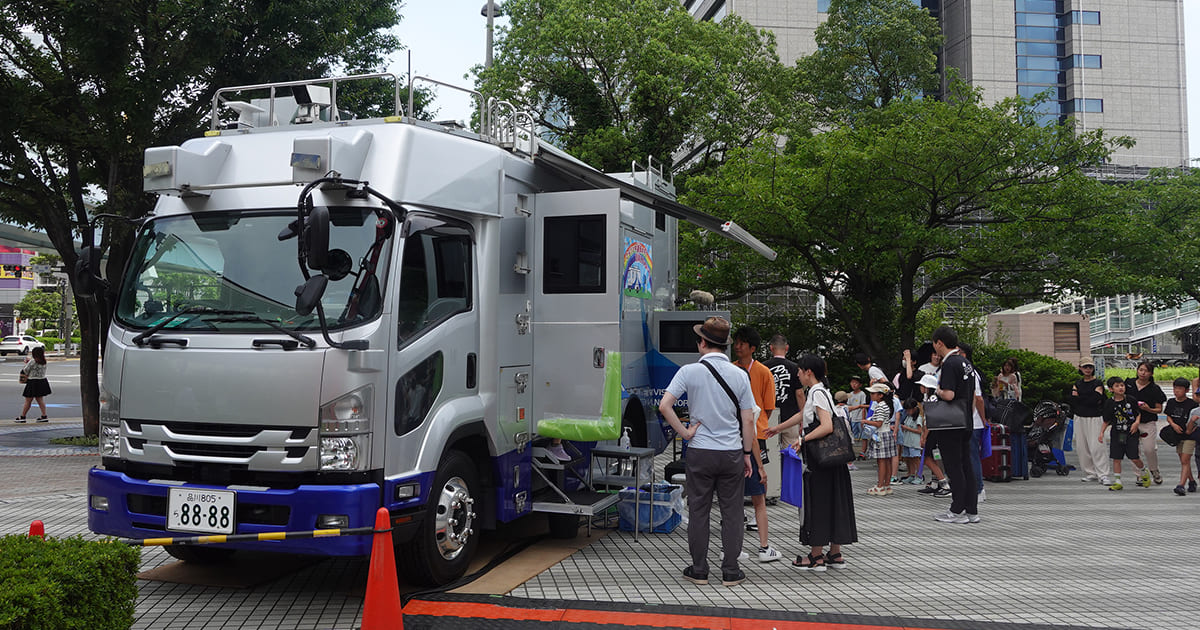 夏休み特別企画「出発!!縄電車でフジテレビ冒険ツアー」と「マラソン