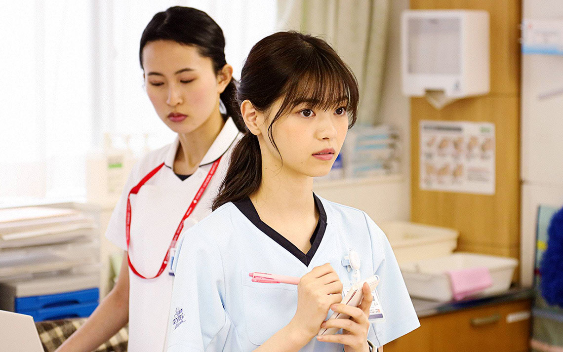石原さとみさん、西野七瀬さんがクランクイン！
萬津総合病院薬剤部がついに始動！
